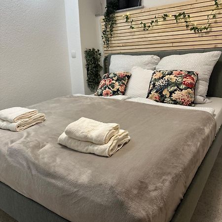 Moderne Ruhige Ferienwohnung Ubstadt-Weiher Екстер'єр фото